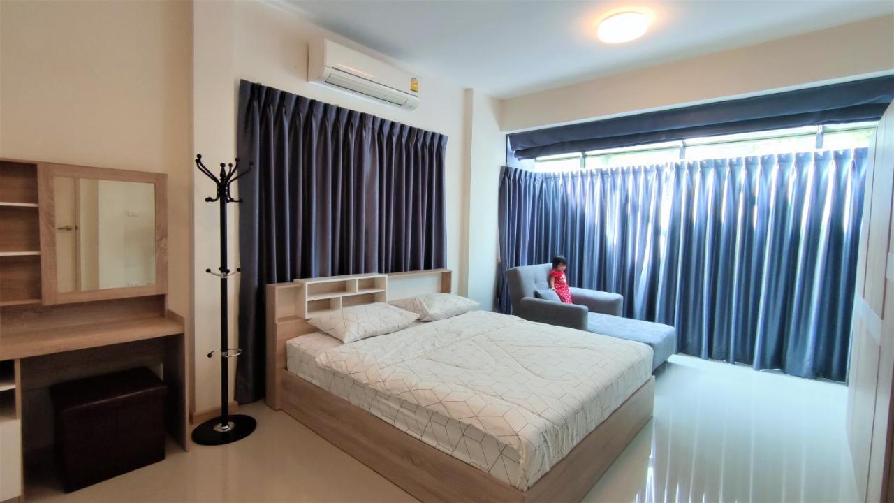 Family House @ Casa Seaside Rayong Villa Bancsakphaj Kültér fotó