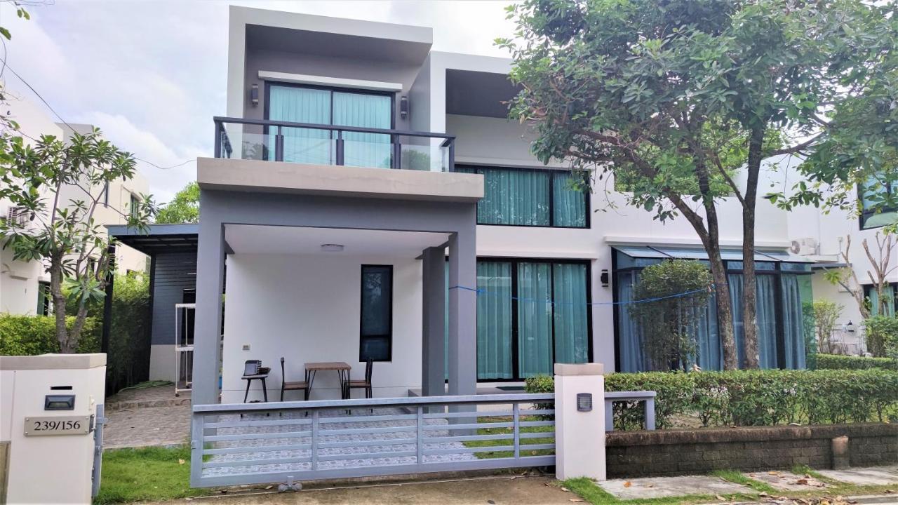 Family House @ Casa Seaside Rayong Villa Bancsakphaj Kültér fotó